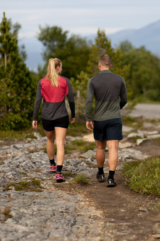 Basic Half Zip Dame, Antrasitt/Bringebær-Lanullva