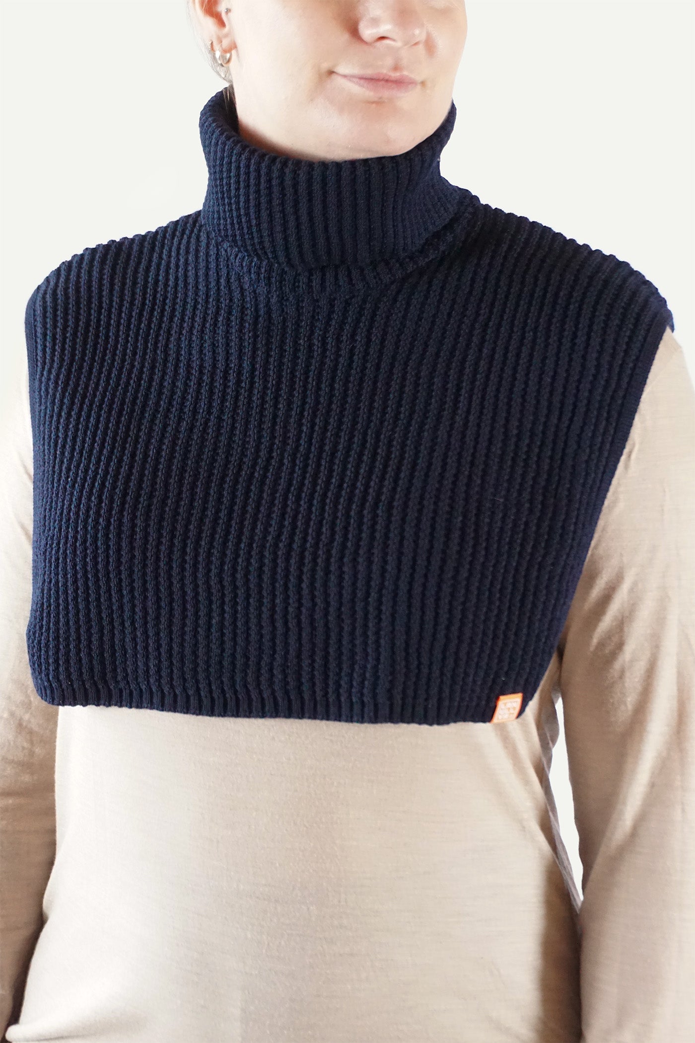 Lanullva Merino Neck Warmer, Midnight Blue