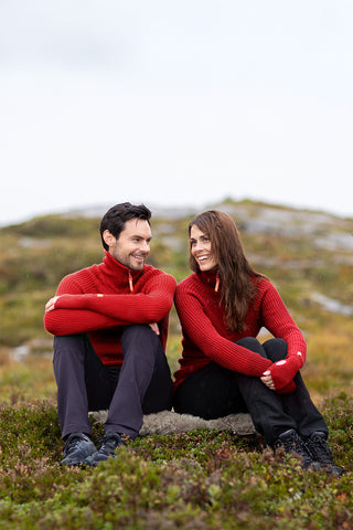 Hustadvika 2.0 Wool Sweater Half Zip, Cranberry