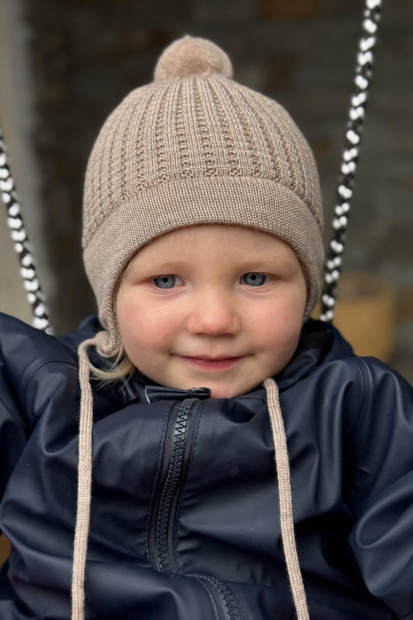 Lanullva Hustadvika 2.0 Baby Hat Flaps, Linen